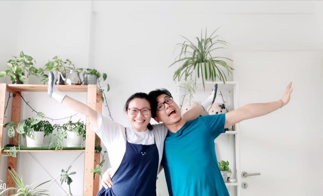 Huey Yee runs her business with the help of her husband. - Pic courtesy of Huey Yee
