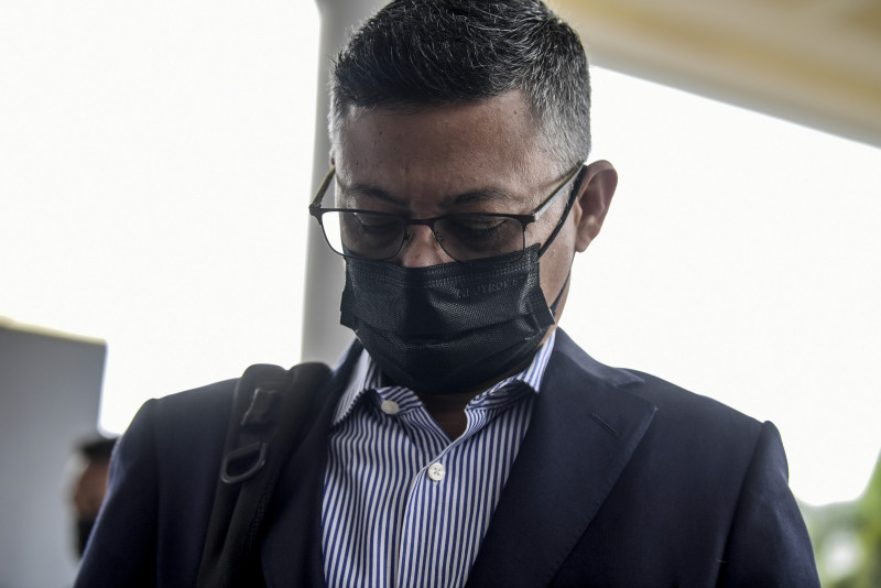 1MDB eyed IPO proceeds to settle loans, debts, Najib trial hears