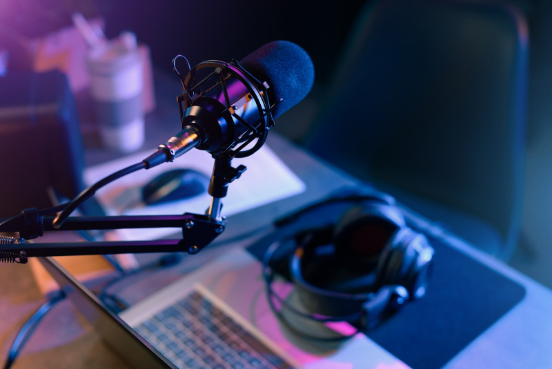 Breaking taboos: Arab podcasts talk sex