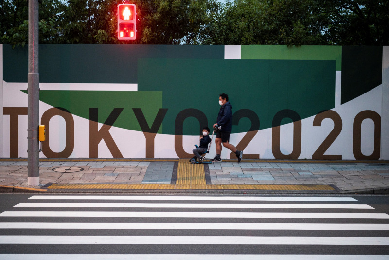 Japan widens virus emergency as 351,000 sign petition to axe Olympics