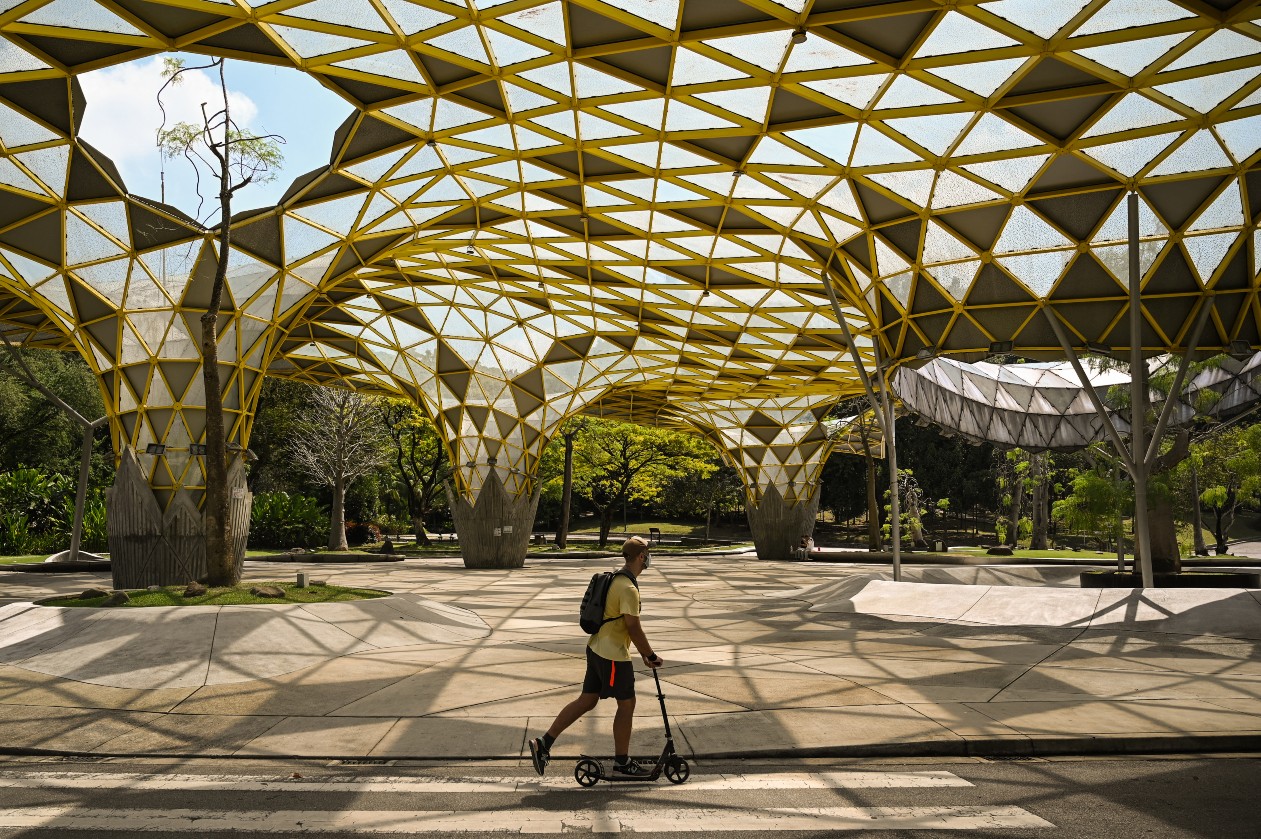 For a sustainable urban setting that can grant a positive quality of life, cities need to be granted better connectivity via ease of commute and mobility for their dwellers. – AFP pic