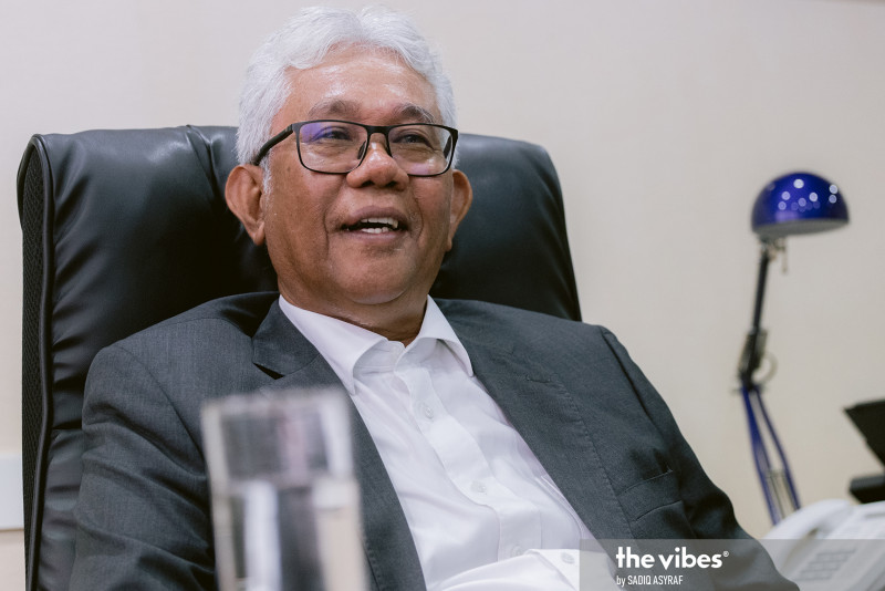 Never too late: ex-appellate court president Zulkefli called to Bar at 70