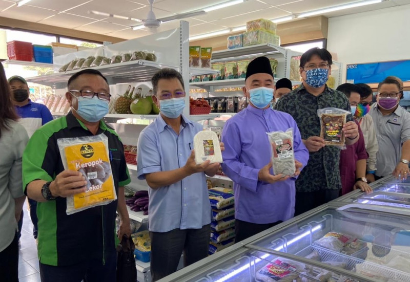 Sabah SME ‘satellite shop’ in Beaufort opens for business
