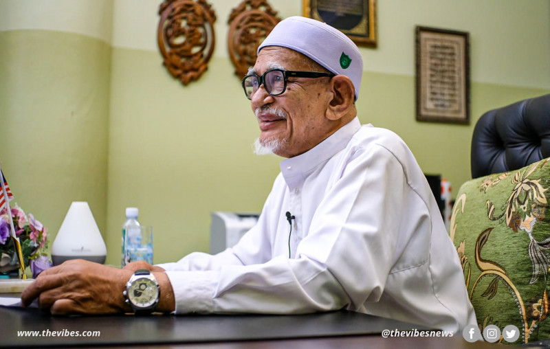 Hadi Awang tests positive for Covid-19