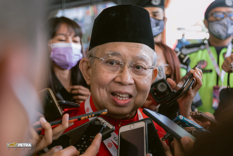 Quit cabinet, Ku Li tells Umno ministers