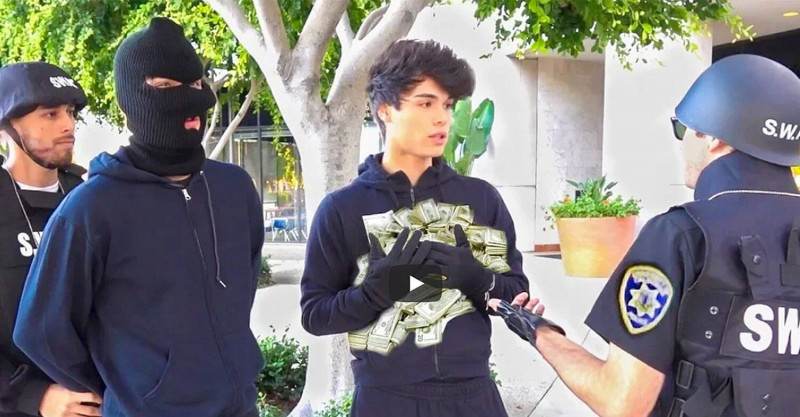 YouTuber twins plead guilty over ‘bank robber’ prank