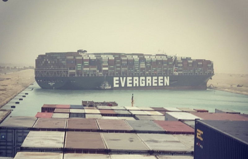 Taiwan-owned supertanker clogs Suez Canal