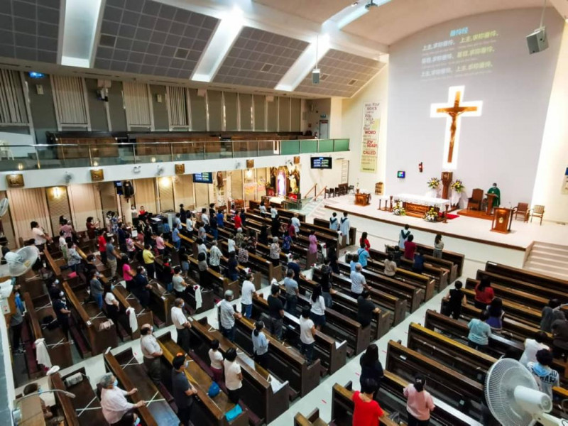 Smaller-scale celebrations for second Easter with Covid-19