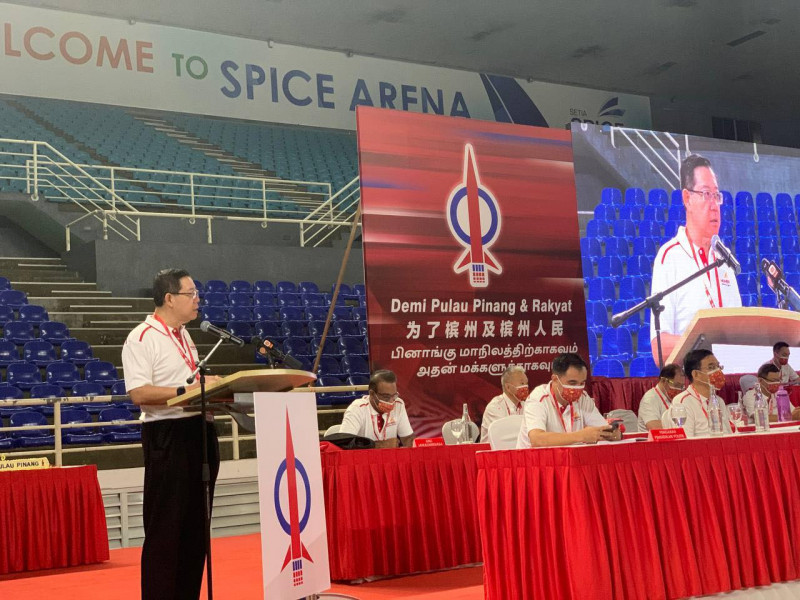 DAP won’t work with Umno in GE15, but will cooperate to push for Parliament sitting