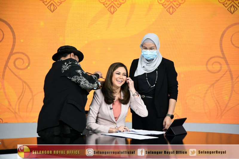 Selangor Tengku Permaisuri makes special appearance on RTM's Berita Perdana