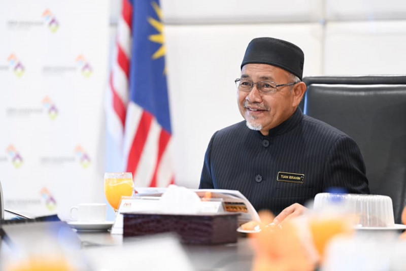 PAS mum on Umno quitting PN as deputy cheers Ismail Sabri, Hisham