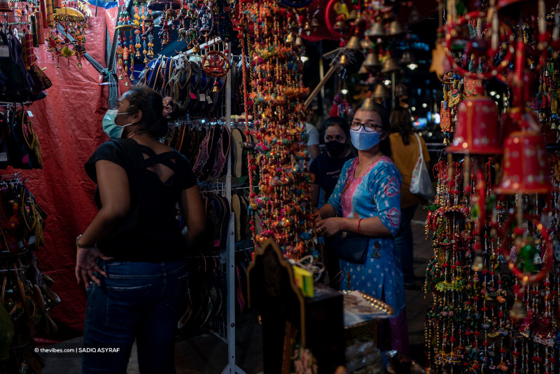 Malaysia sees livelier Deepavali celebrations this year