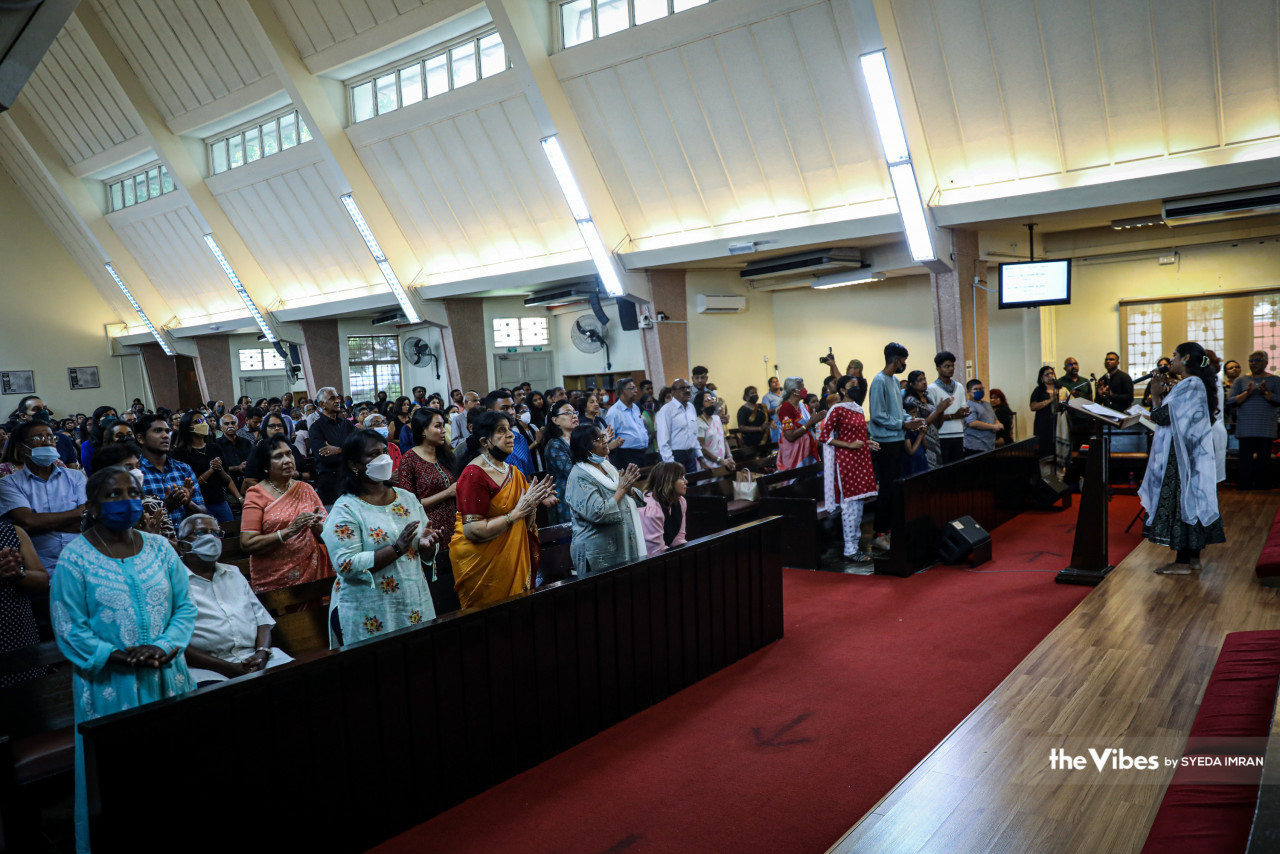 Christians visit the Kuala Lumpur Tamil Methodist Church to observe Good Friday to commemorate and mourn Jesus Christ’s suffering and death on the cross. – Syeda Imran/The Vibes pic