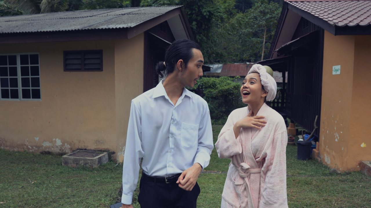 The 70-minute feature film follows characters Hazim and Ayang who seem to lead a normal life but have signs of mental struggles, which become increasingly apparent as the film progresses. — Pic courtesy of Feisk Productions