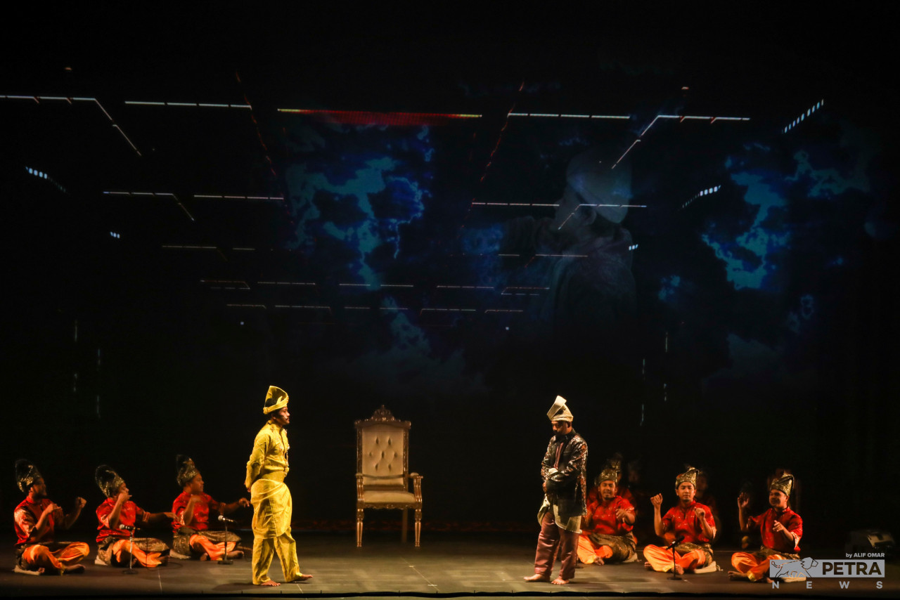 Dikir Barat Sentuhan Teknologi Kisah Hang Tuah aims to re-energise the Kelantanese artform. – The Vibes pic/Alif Omar