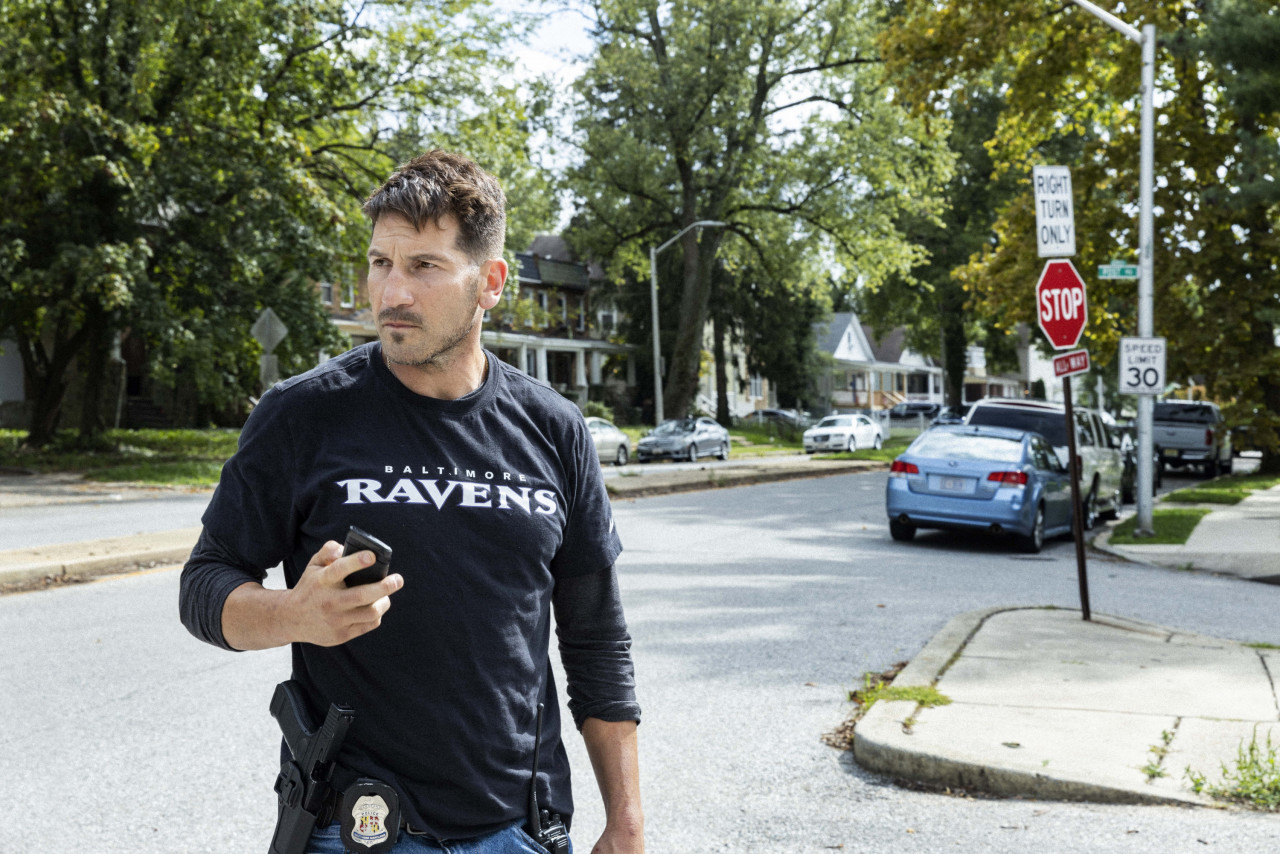 Jon Bernthal, famous for playing characters like The Punisher and popping up as badasses in a bunch of movies, full inhabits the role of a cop who thinks he is above the law.  – Courtesy of HBO