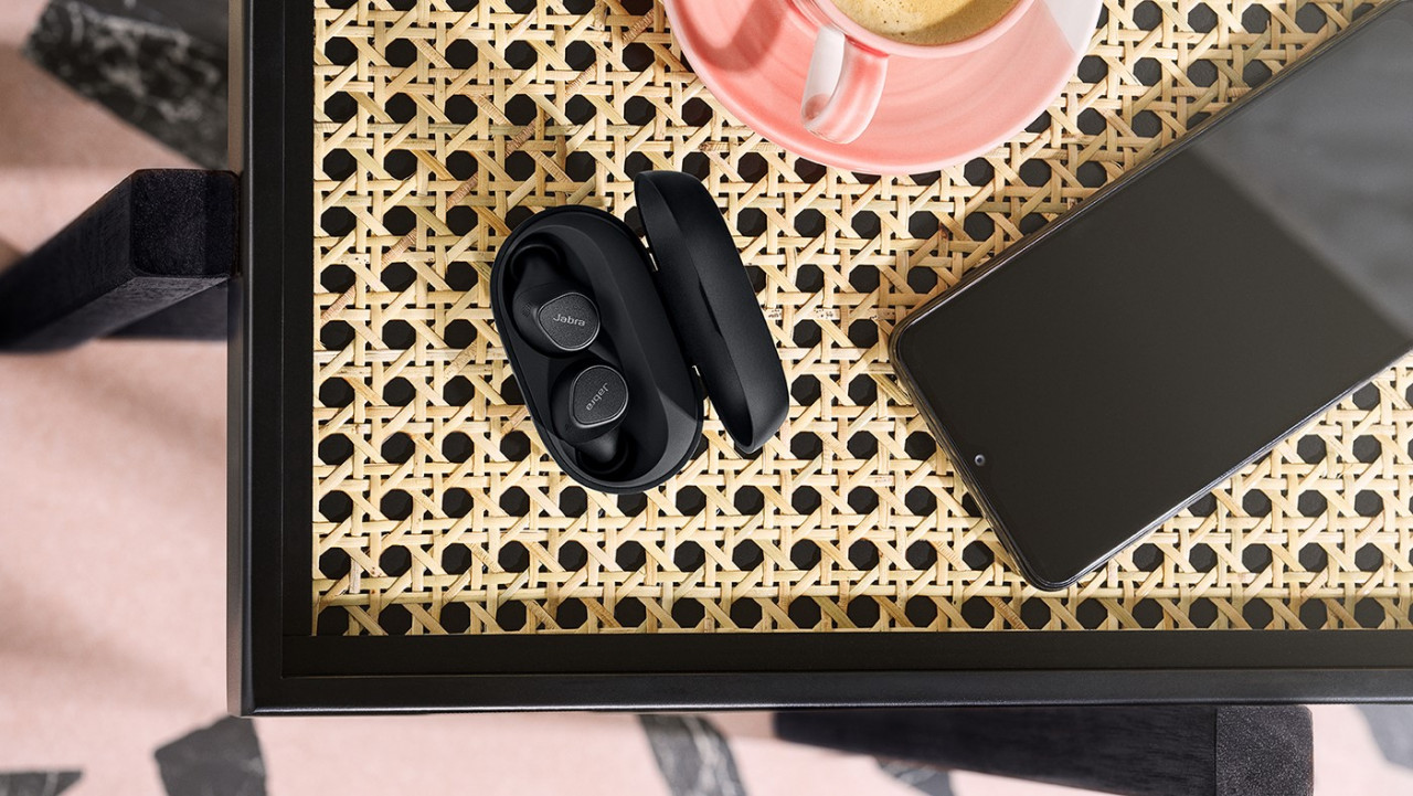 The Jabra Elite 7 Pro Black. – Pic courtesy of Jabra