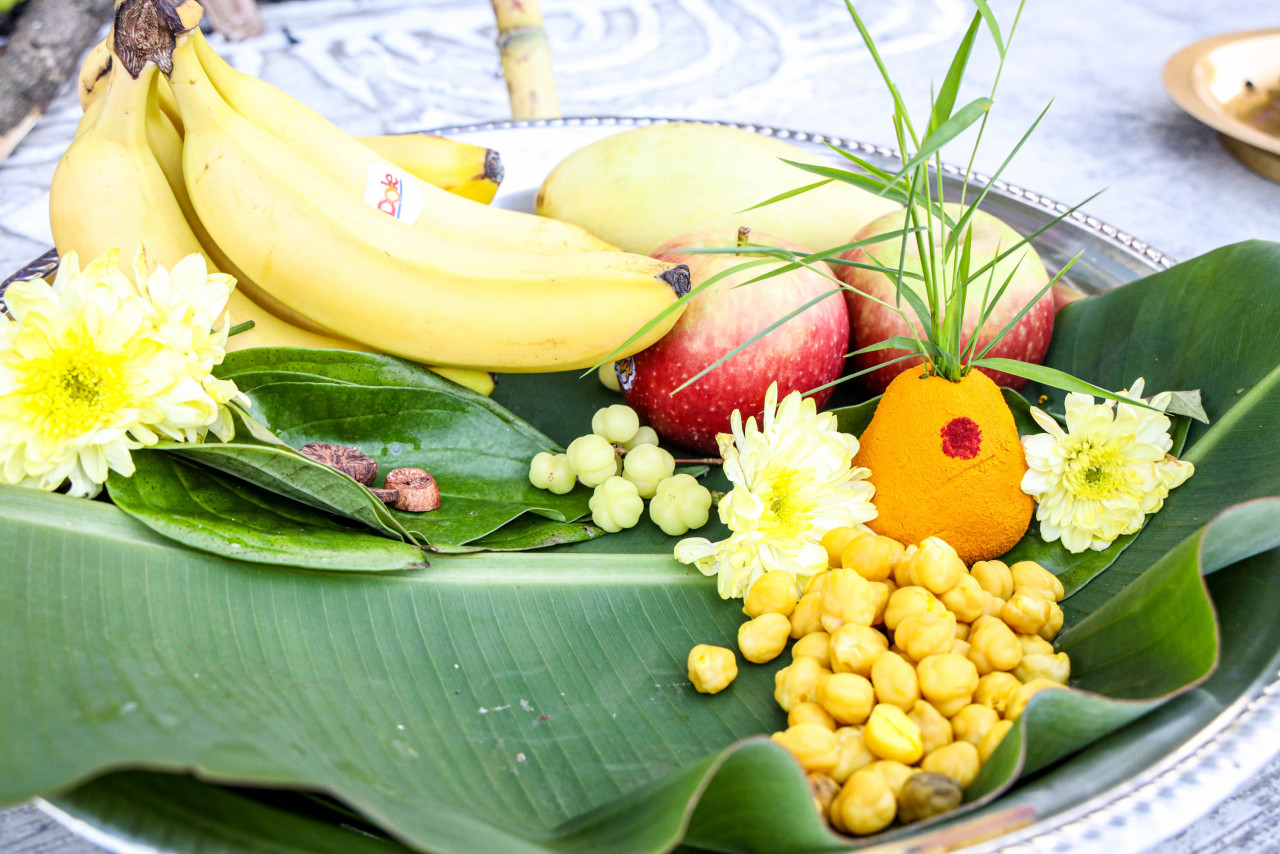 Fruit offerings to the Sun god and his consorts. – Pic courtesy of Kogulanath Ayappan