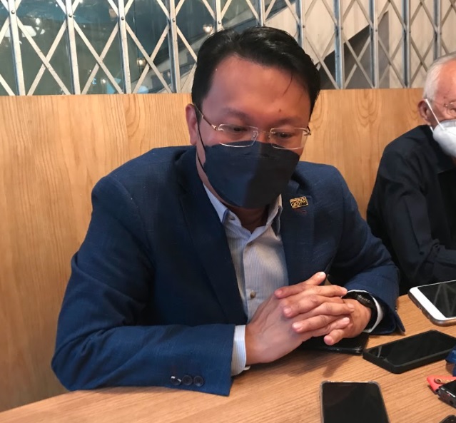 Petace chairman Yeoh Soon Hin says this initiative of digitisation local tourism is the first of its kind in Malaysia, aimed at instilling confidence in travellers visiting Penang. – RACHEL YEOH/The Vibes pic, November 19, 2021