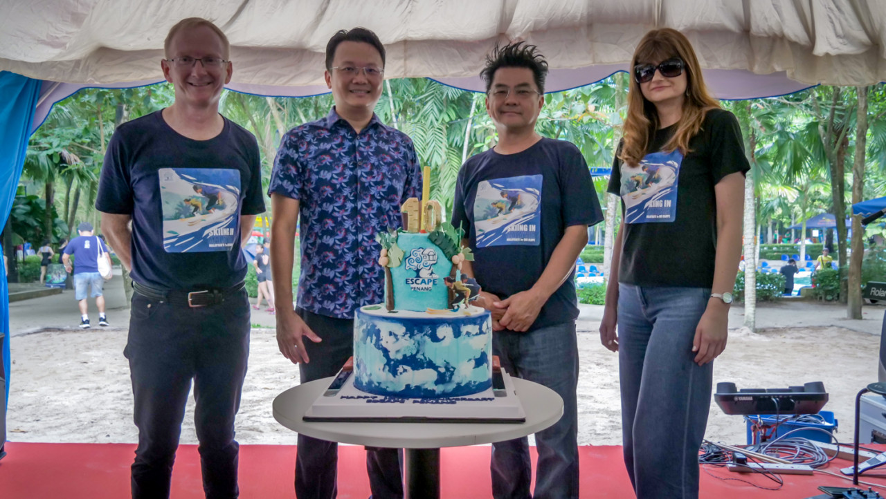 The 10th anniversary celebration of Escape Penang with (L-R) Philip Whittaker, Yeoh Soon Hin, Datuk Sim Choo Kheng and Datin Silviya Georgieva. – Pic courtesy of Escape Penang