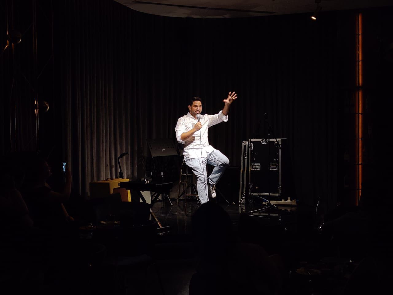 Rizal at a comedy night in Bobo KL, Bangsar. – Pic courtesy of Laugh Labs Entertainment