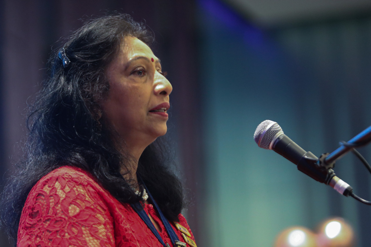 SICB President Dr Inthirani Kumar was a government service doctor who served for 34 years. – Pic courtesy of SICB