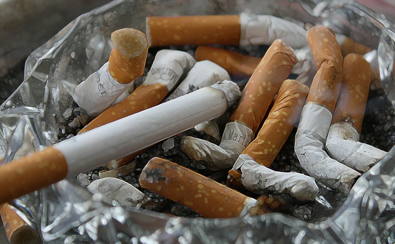 The a new policy, proposed by Health Minister Khairy Jamaluddin, aims to ban smoking and possession of tobacco products, including vapes, for those born after 2005. - Pexels pic