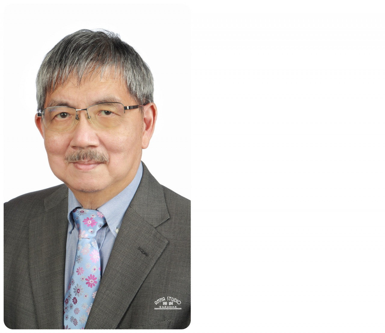 Sarawak Heritage Society President, James Yong, stresses the importance of raising awareness and interest for heritage preservation through art, education and more. – Pic courtesy of Badan Warisan Malaysia
