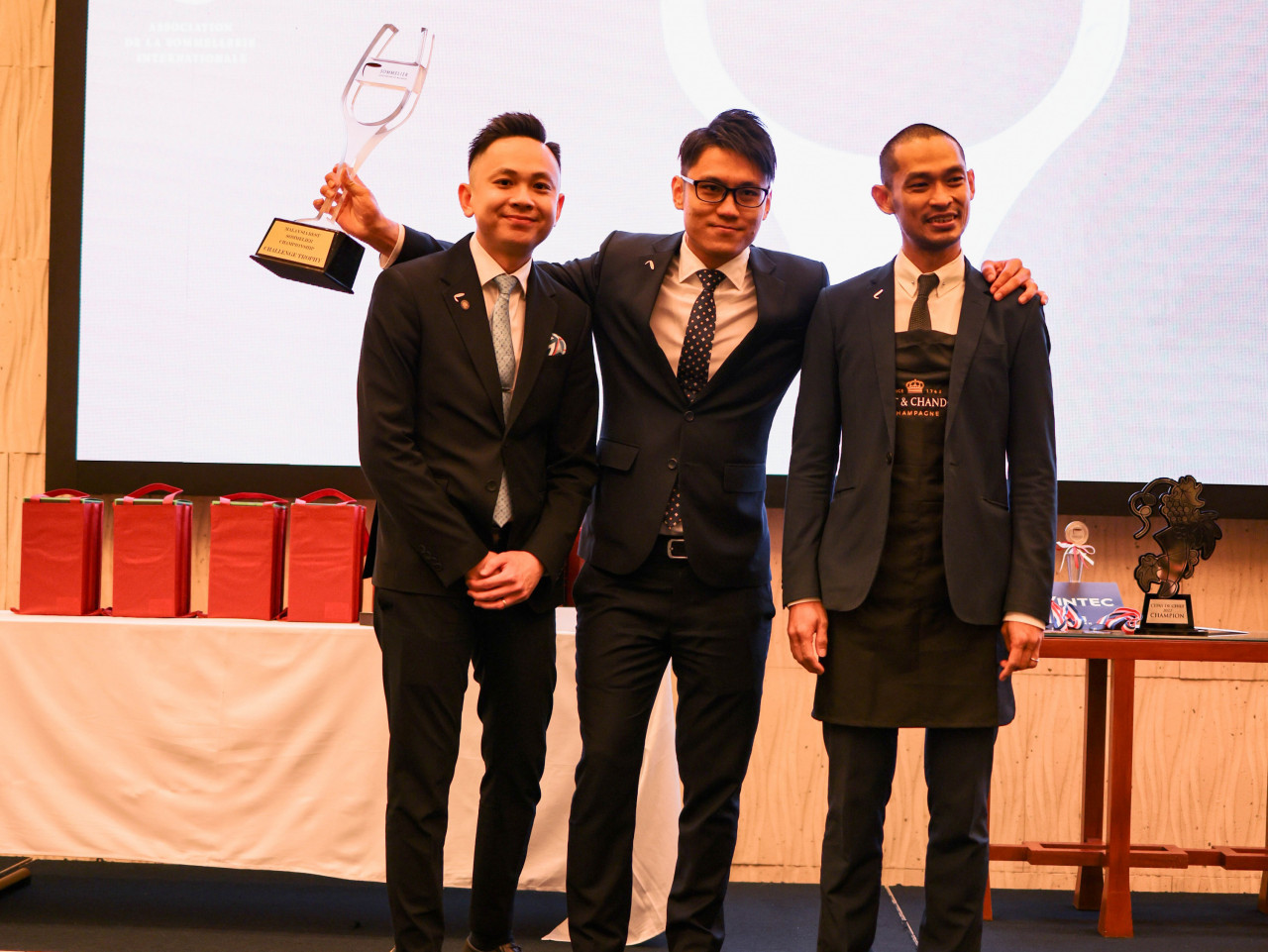 Tan pictured together with the 1st and 2nd runner up, (from right) Peter Teng and Britt Ng. – Pic courtesy of Malaysia Best Sommelier Championship