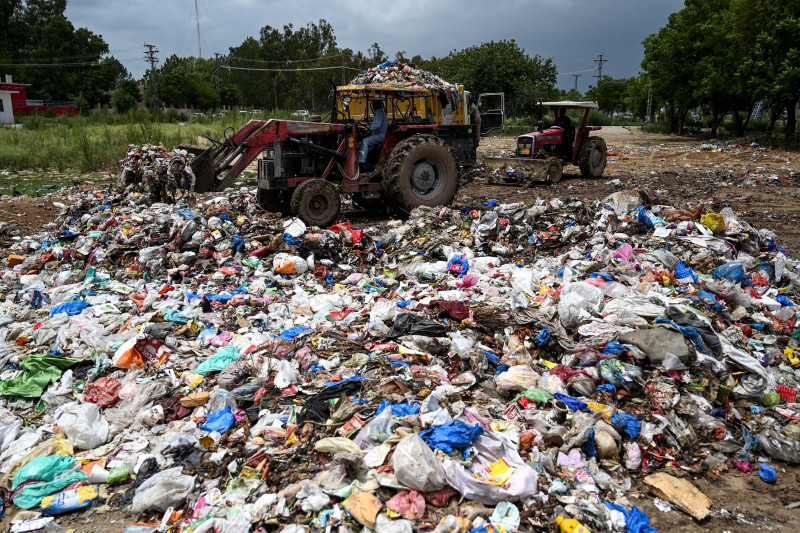 Global plastic waste on track to triple by 2060