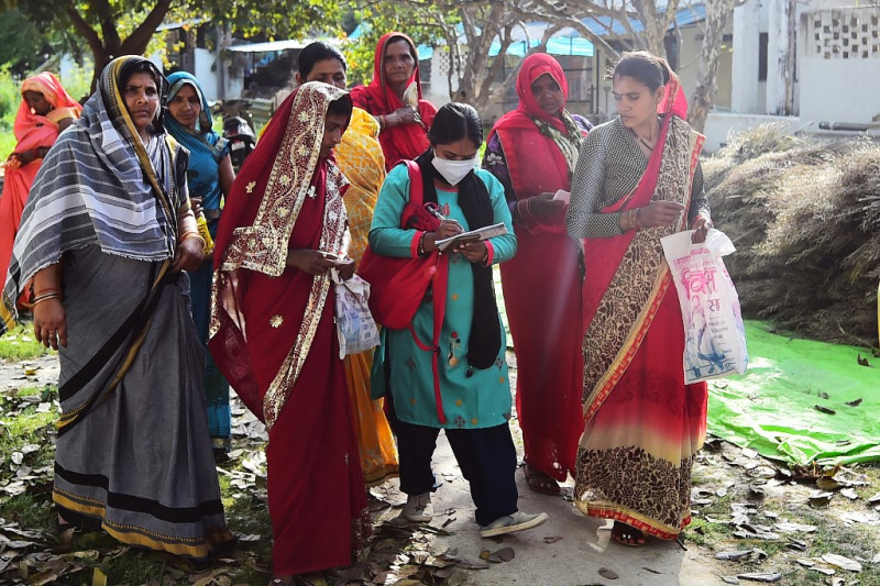 Oscar spotlight shines on India's rural women journalists