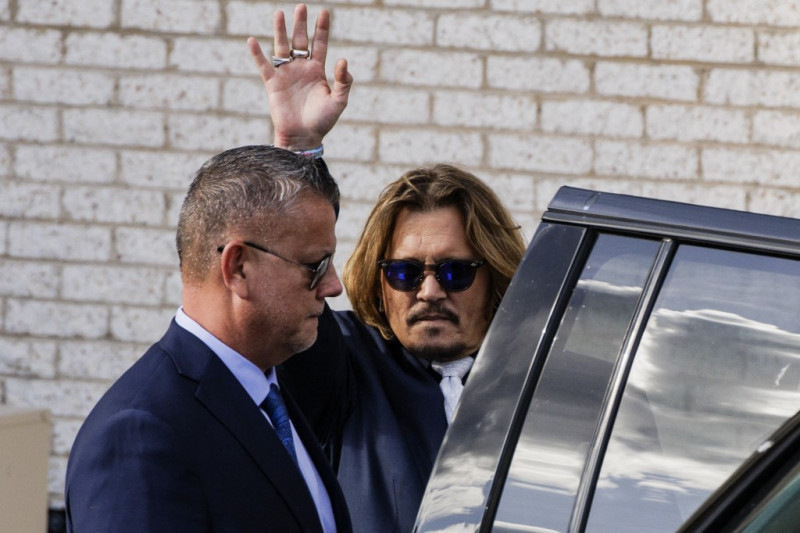Johnny Depp became 'monster' on drugs and alcohol, court hears