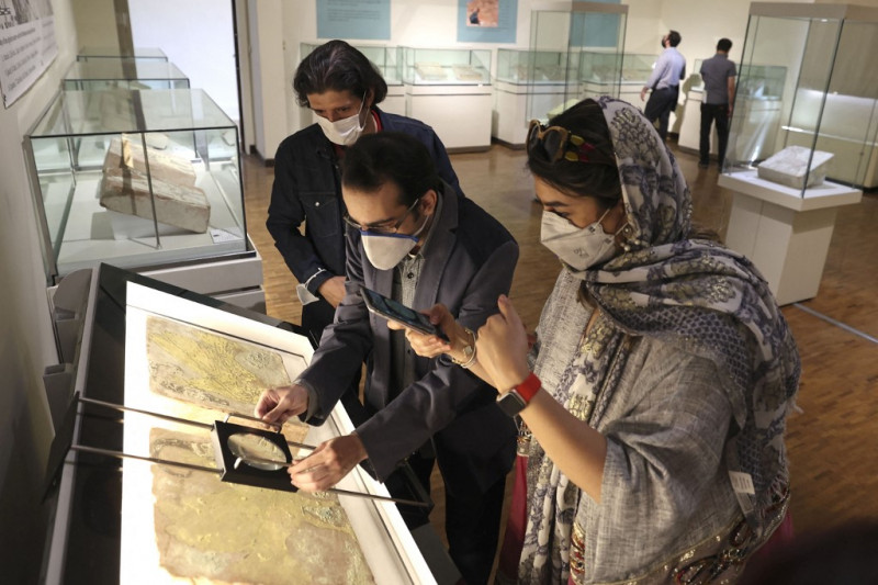 Iran fights to recover stolen antiquities