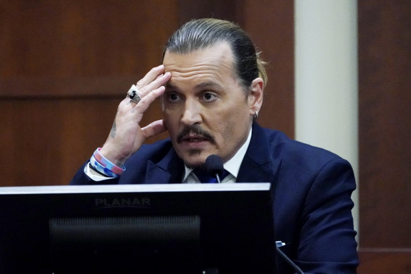 Amber Heard lawyers wrap up cross-examination of Johnny Depp