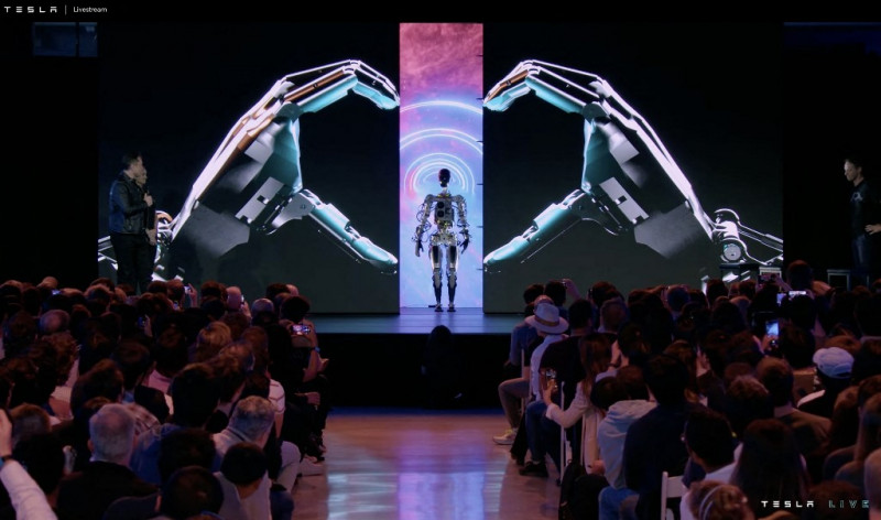No Terminator: Musk teases 'useful' humanoid robot