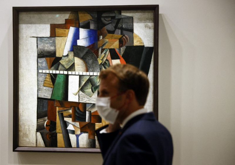 Russia sees 'problems' in returning famed art collection from Paris