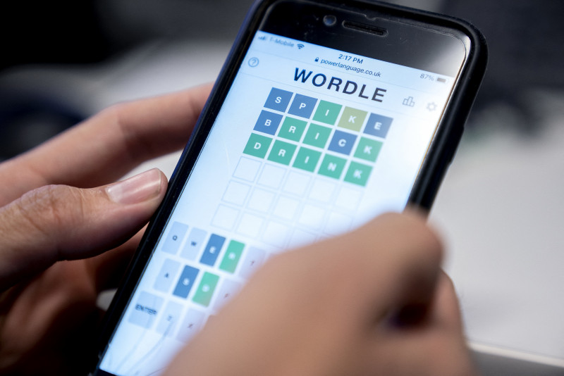 Race is on to translate viral app Wordle