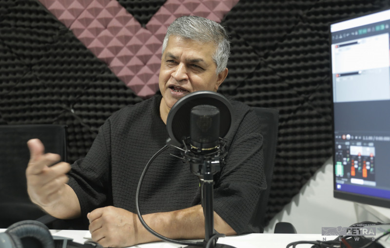Beyond Breakfast with Shazmin Shamsuddin – Ep 4: Zunar on everything but politics and cartoons