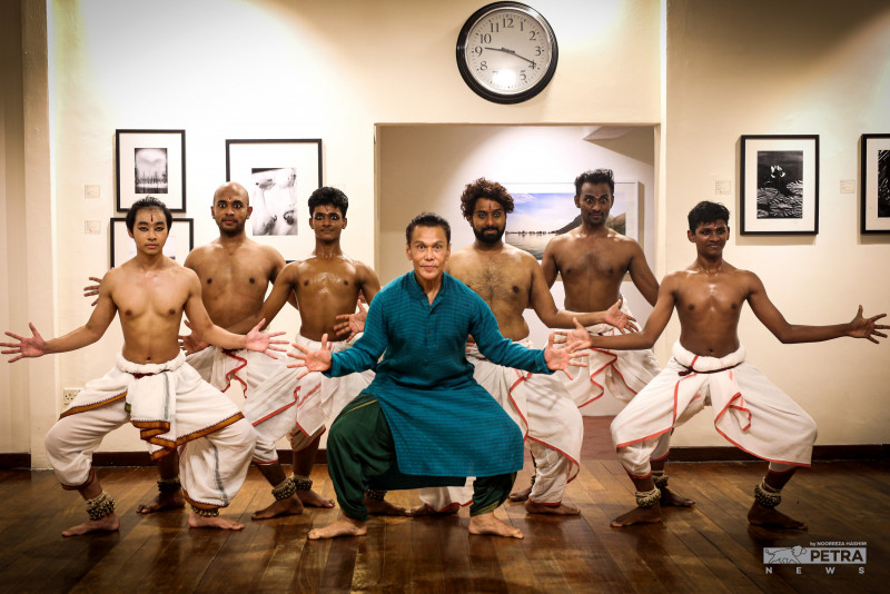 [VIDEO] Back by popular demand, #Males,too! by Sutra Dance Theatre promises rejuvenating show