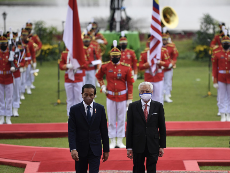 Ismail Sabri given red carpet welcome by Indonesian president Jokowi