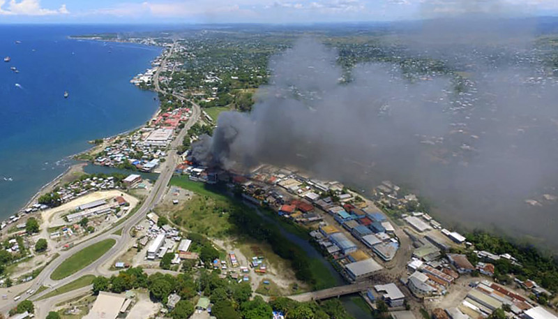 Australia deploys peacekeepers as riots rock Solomon Islands
