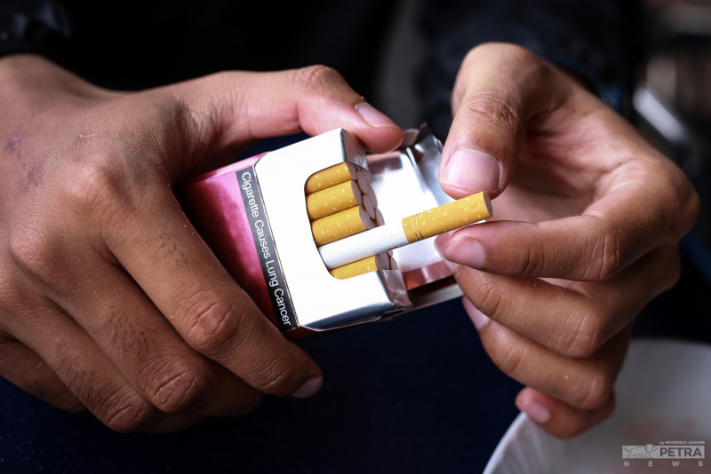Smoking at eateries still an issue despite strict law