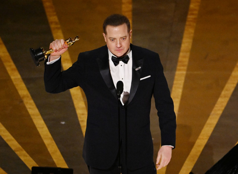 Brendan Fraser wins best actor Oscar for The Whale