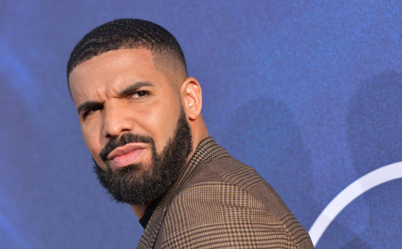 AI-generated song imitating Drake yanked from streaming services