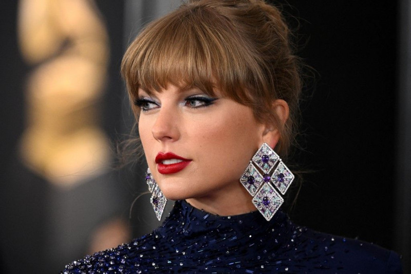 Taylor Swift leads the way as a top global hitmaker