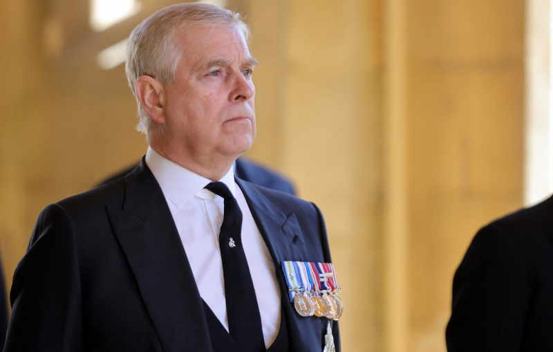 Prince Andrew settles sex assault lawsuit with Virginia Giuffre