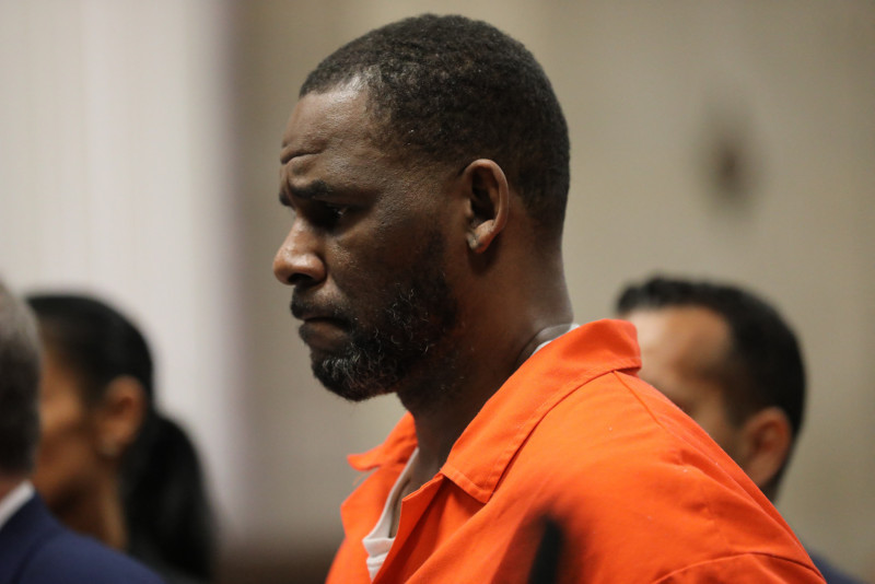 R. Kelly gets new 20-year jail term for child porn crimes
