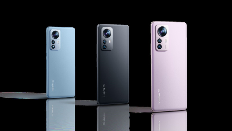 Xiaomi launches their new flagship phone line-up: Xiaomi 12 Pro and Xiaomi 12