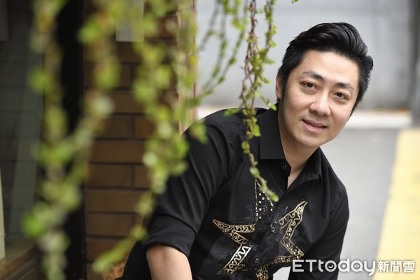Malaysian singer Eison Chai found dead at MRT station in Taiwan