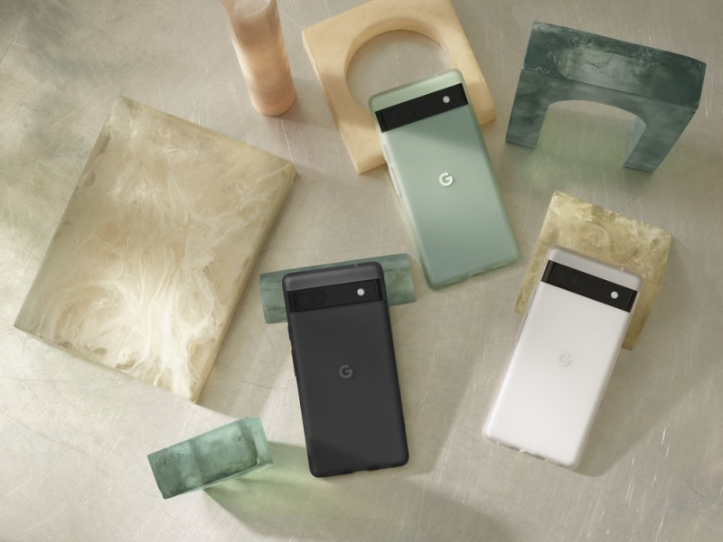 Google making smartwatch in 'ambient' computing push